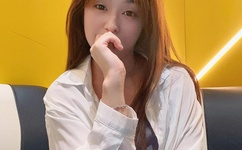 坐在学长的棒子上写作业作文视频